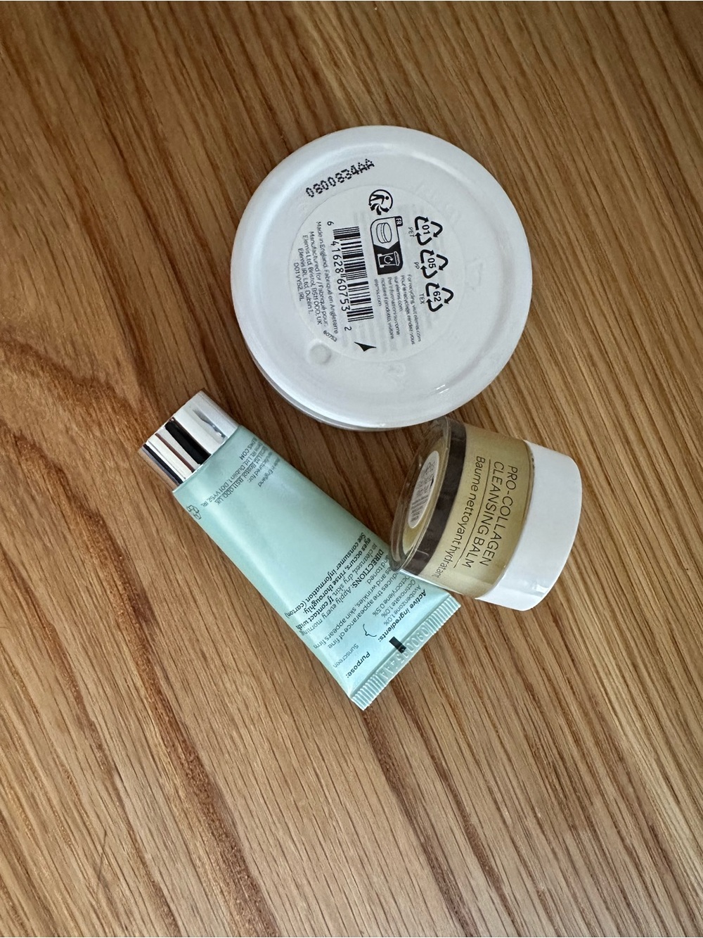 Elemis Travel-Sized Skincare Set - BUNDLE of Three Items - NWT - Picture 3 of 3